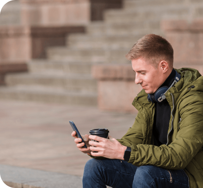 men_chatting
